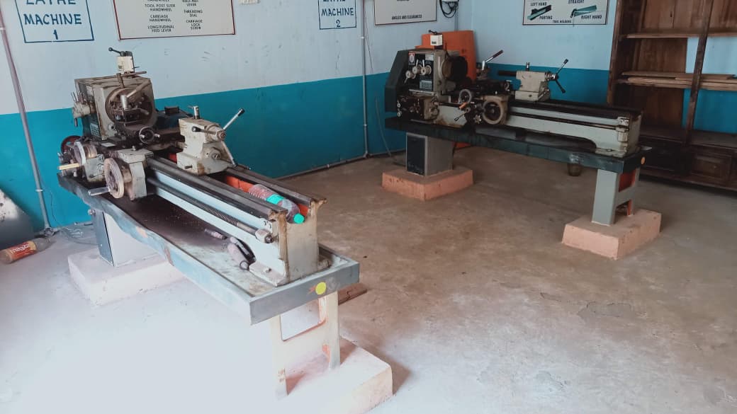 Lathe workshop with multiple machines