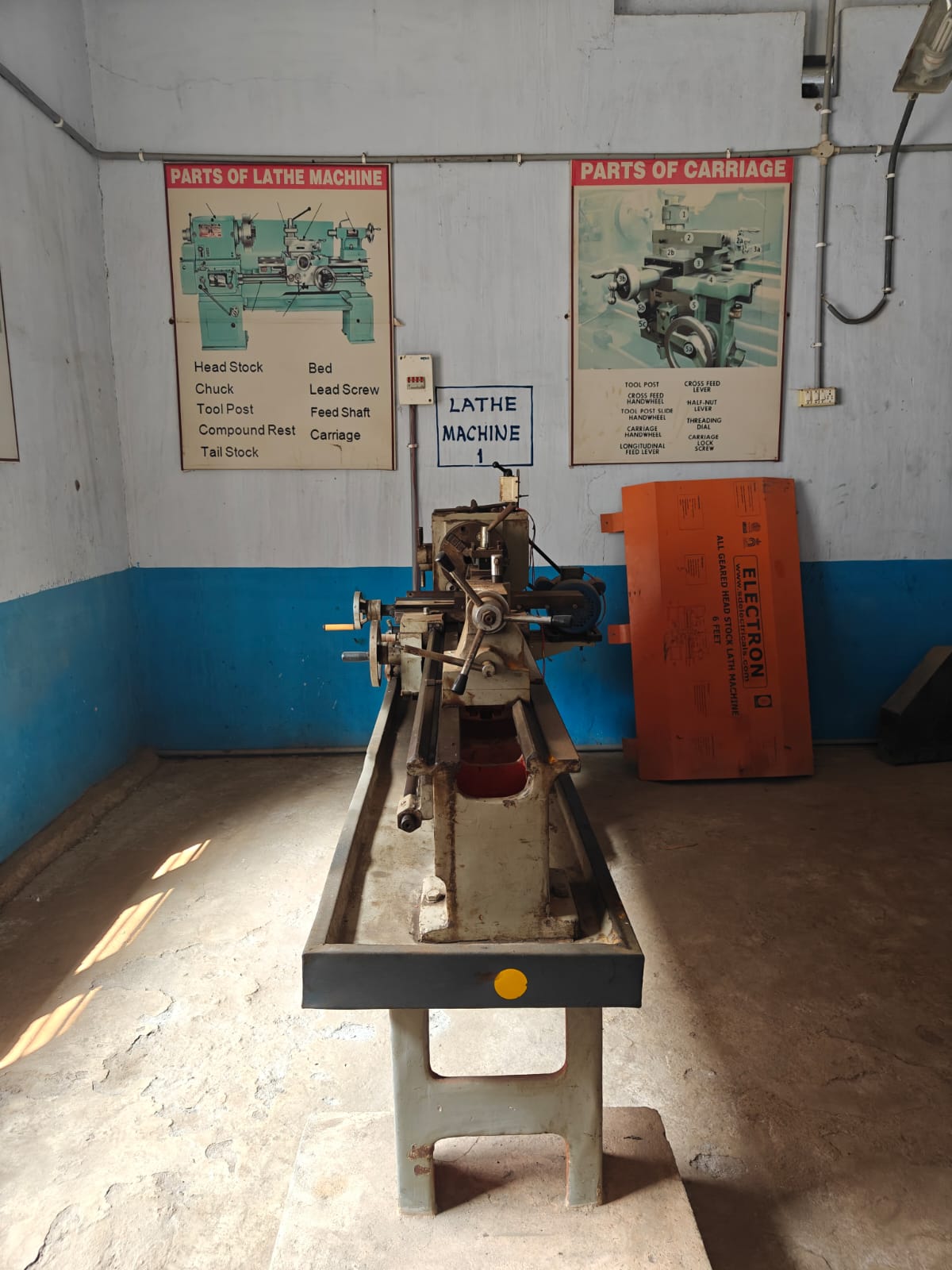 Lathe machine training equipment